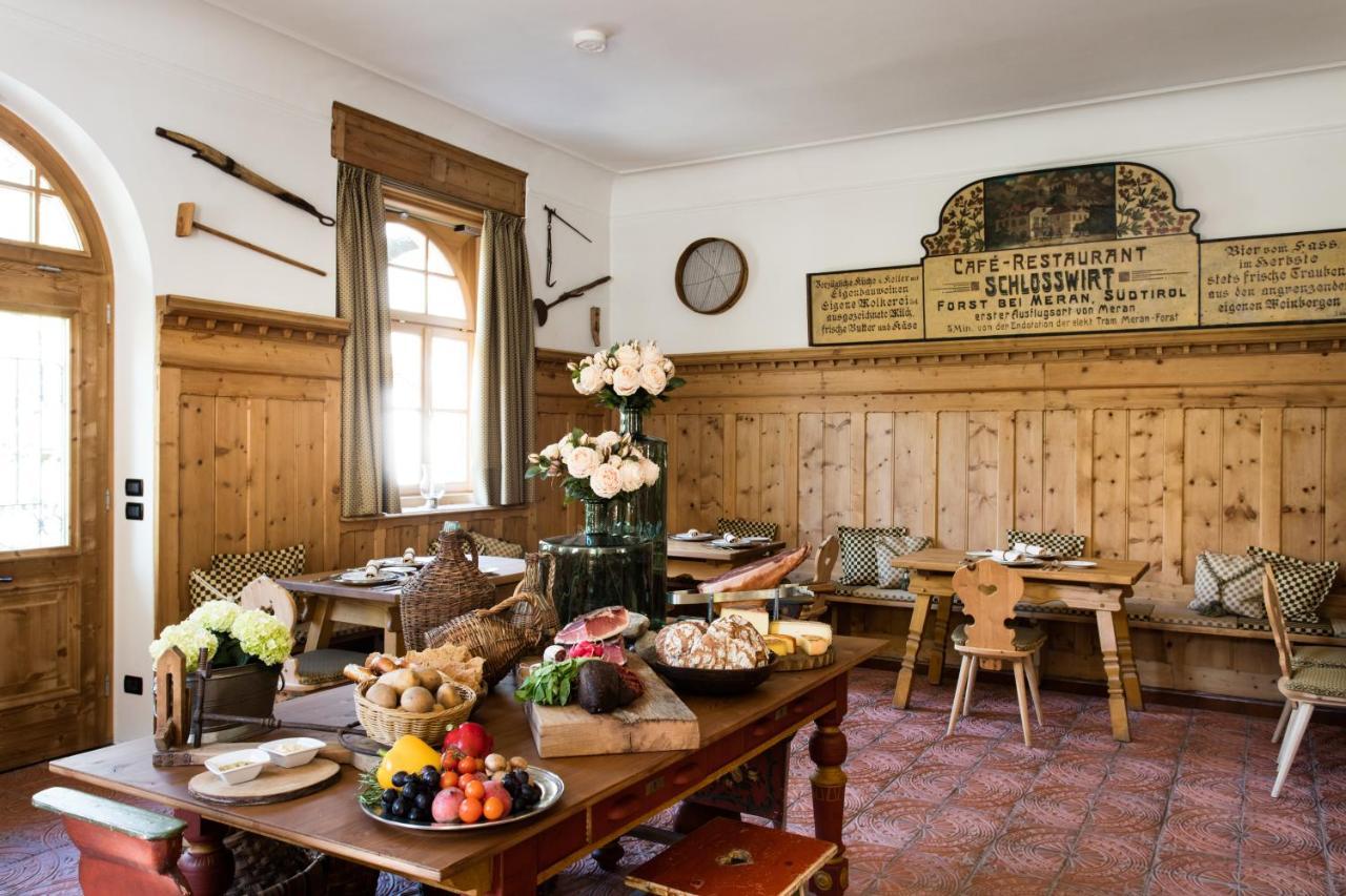 Schlosswirt Forst Lagundo Exterior foto